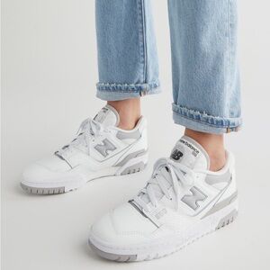 New balance women’s 550 basketball sneaker white gray size 9